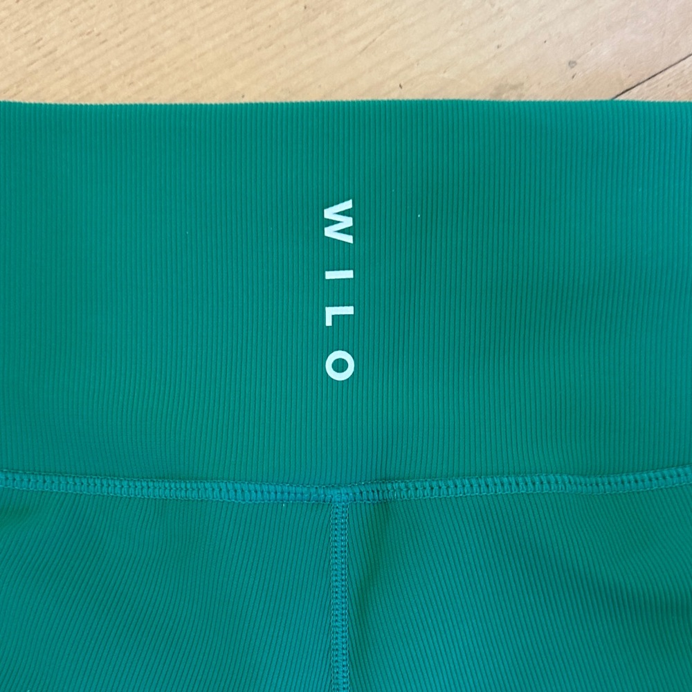 🟠 Emerald Green Women's Bike Shorts - Picture 5 of 7